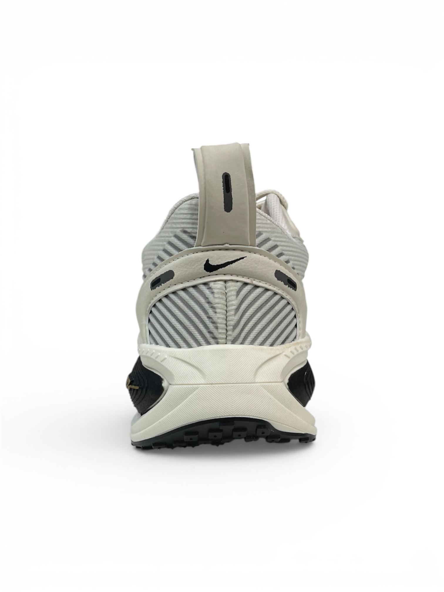 NIKE VOMERO 18 ( BRANCO / CINZA )