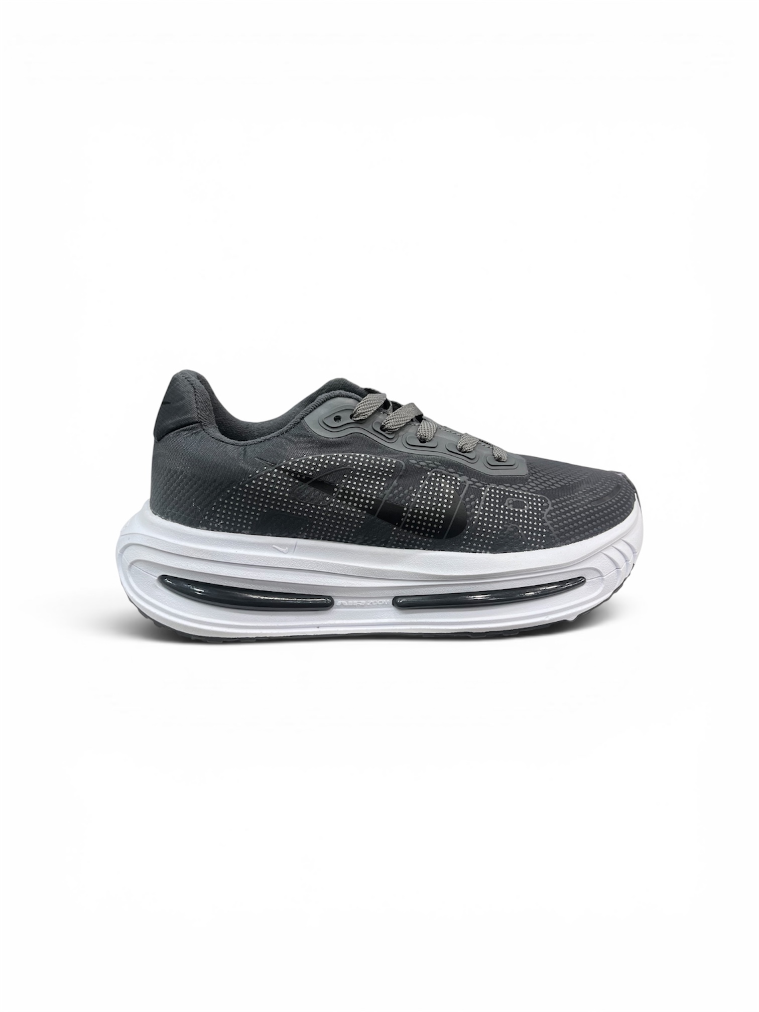 NIKE VOMERO ( PRETO / BCO )