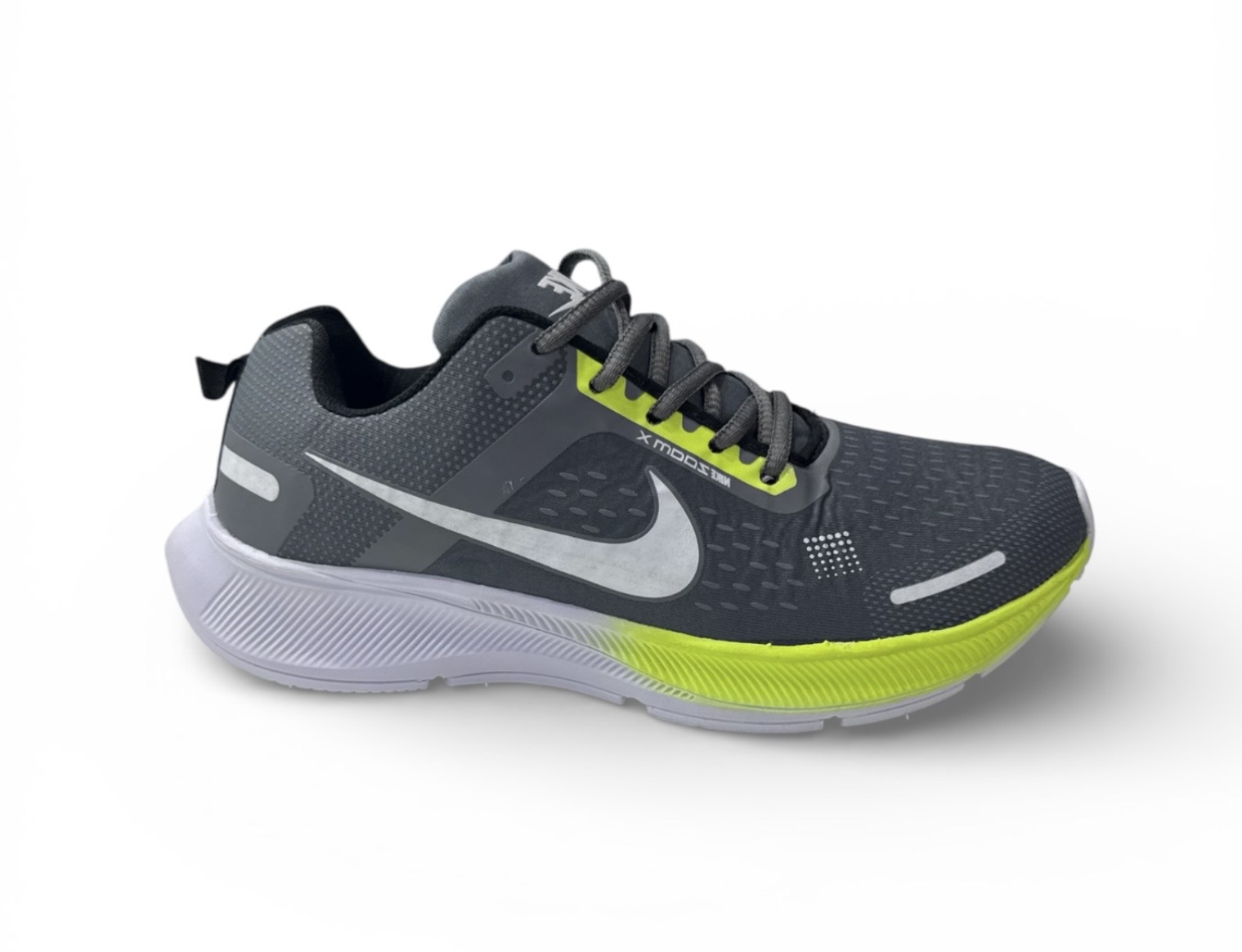NIKE ZOOM X ( GRAFIT VERDE)